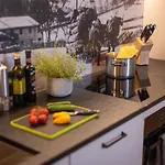 Fesh Living - Premium