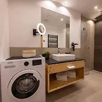 Fesh Living - Premium Apartament