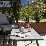Fesh Living - Premium Apartament