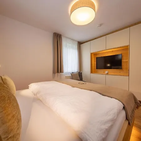 Fesh Living - Premium Apartman *