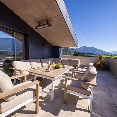 Fesh Living * كابرون