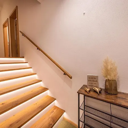 Fesh Living - Premium