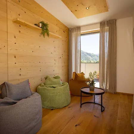 Fesh Living شقة كابرون