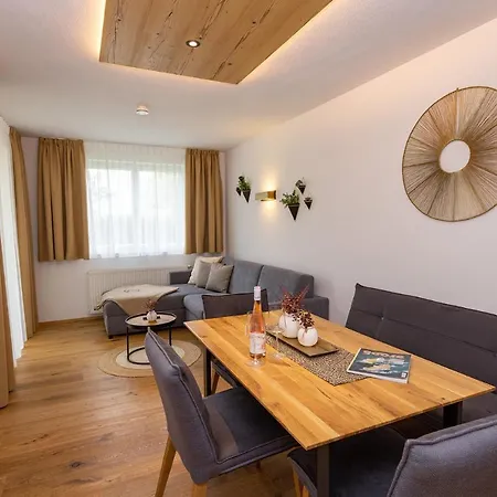 Fesh Living * Kaprun