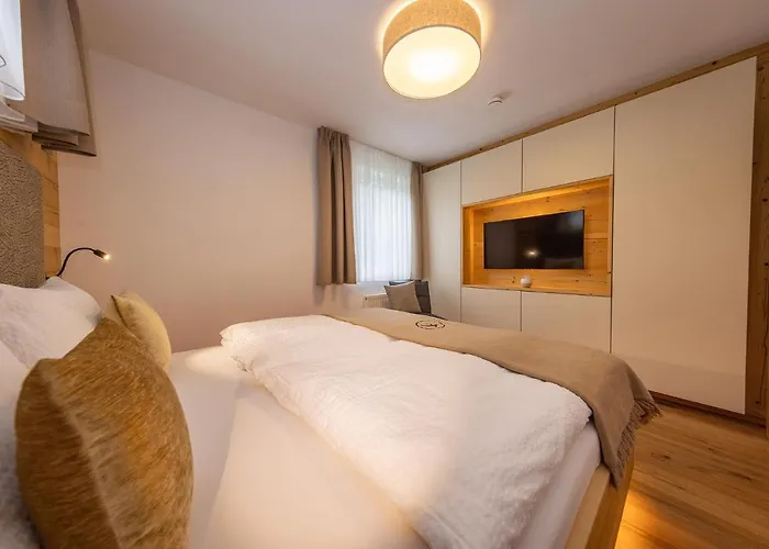 Fesh Living - Premium Апартаменты *