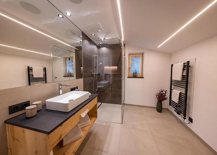 Апартаменты Fesh Living - Premium Капрун