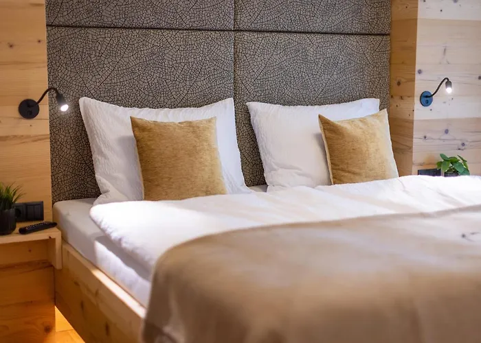 Fesh Living - Premium شقة كابرون