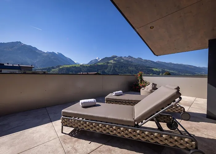 Fesh Living - Premium Апартаменты *