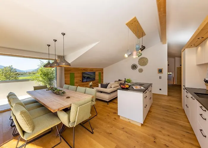 Fesh Living - Premium Kaprun